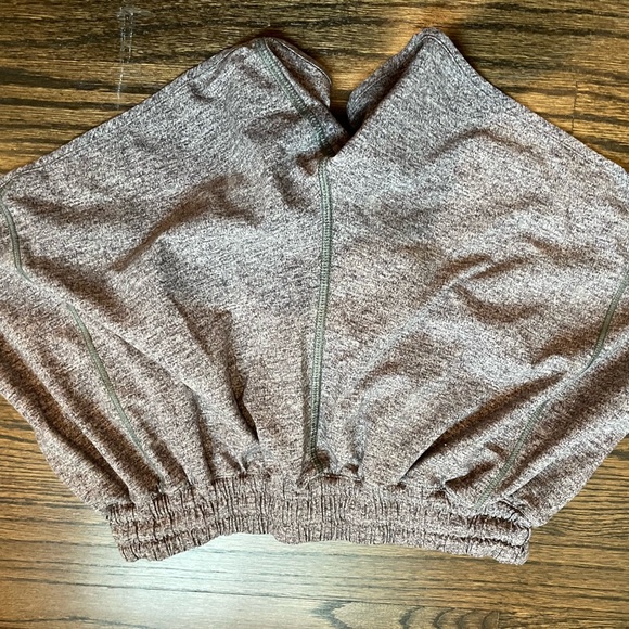 Lululemon Hottie Hot 2.5 Gray - Picture 4 of 5